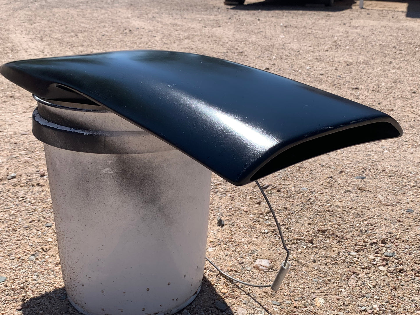 Fiberglass roof scoop